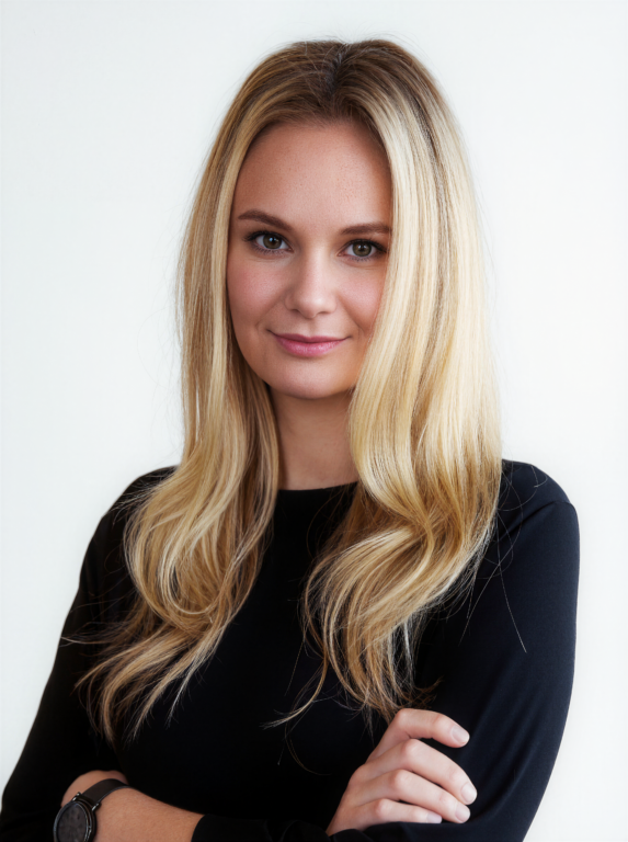 Jenny Sade | Chief People Officer DSG Global